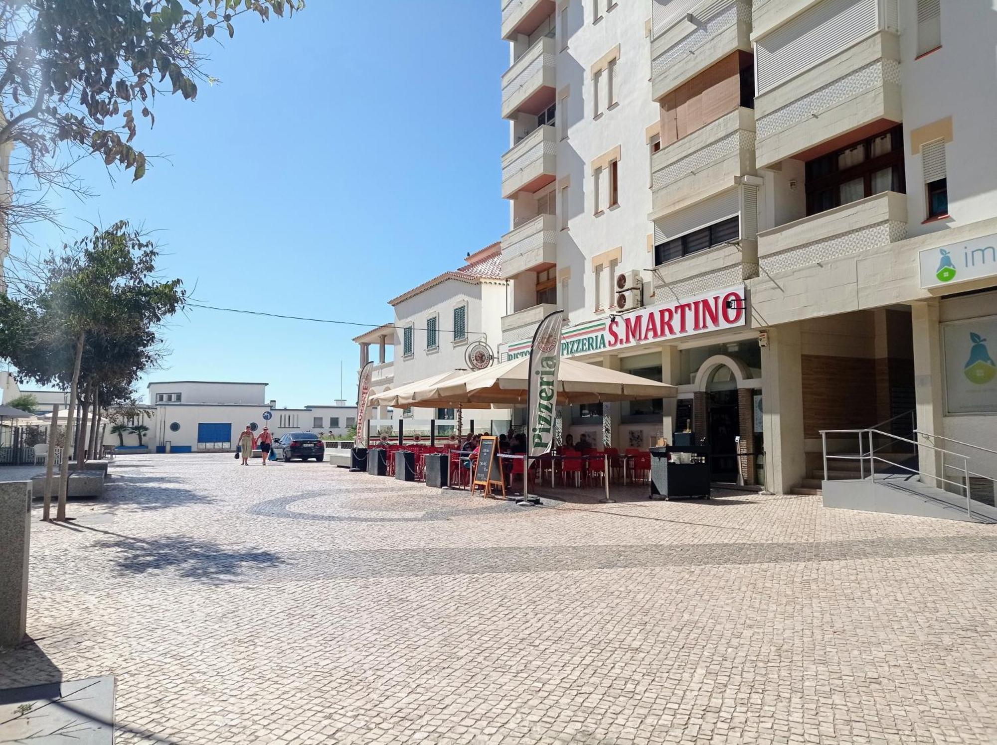 Casino Blu: 50M To Beach, In Town Center Armacao de Pera Ngoại thất bức ảnh